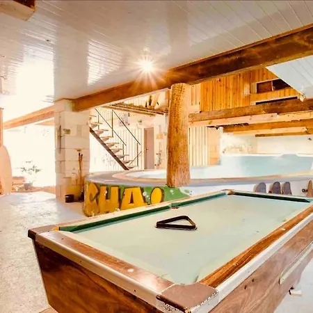 Surf, Skate And Wine House. Villa Jau-Dignac-et-Loirac Exterior photo